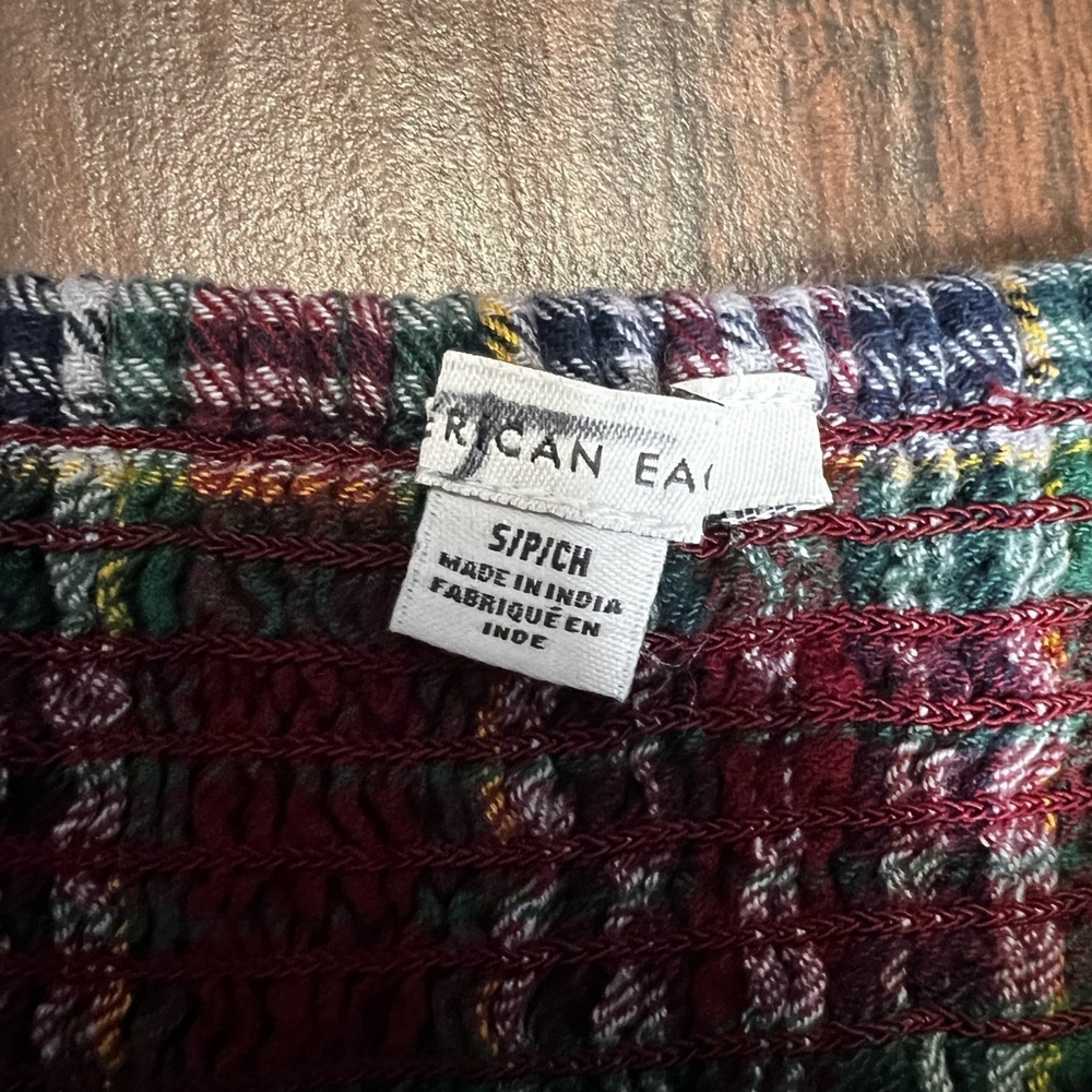 American Eagle Plaid Crop Top Puffy Sleeves - Picture 3 of 5
